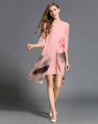 2018 Summer Women dresses 100 nature silk dresses Fake two pieces High Quality soft&light Dress elegant loose female Dress
2018 Summer Women dresses 100 nature silk dresses Fake two pieces High Quality soft&light Dress elegant loose female Dress