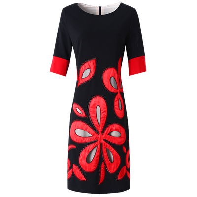 2017 Autumn dresses women one-piece dress elegant embroidered half sleeve slim style fashion hollow out plus sizes High Quality
2017 Autumn dresses women one-piece dress elegant embroidered half sleeve slim style fashion hollow out plus sizes High Quality