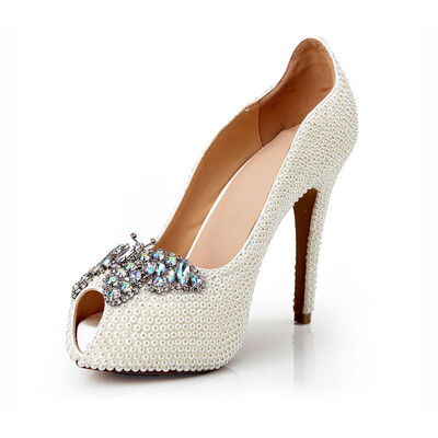 White Pearl Butterfly buckle Sexy small fish mouth Slender shoe Waterproofing high heels
White Pearl Butterfly buckle Sexy small fish mouth Slender shoe Waterproofing high heels