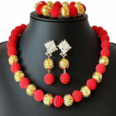 Fine Nigerian Woman Jewelry Set New Ball Beaded Necklace Dubai Wedding Beads Jewelry Set African Jewelry Sets Free Shipping
Fine Nigerian Woman Jewelry Set New Ball Beaded Necklace Dubai Wedding Beads Jewelry Set African Jewelry Sets Free Shipping