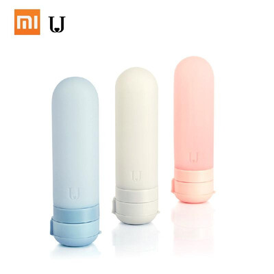 Xiaomi Travel Refillable Bottles 3PcsSet Silicone Containers Skin Care Lotion Shampoo Gel Bath Perfume Squeeze Bottle
Xiaomi Travel Refillable Bottles 3PcsSet Silicone Containers Skin Care Lotion Shampoo Gel Bath Perfume Squeeze Bottle