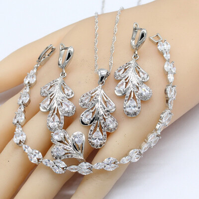 White Cubic Zirconia 925 Silver Bridal Jewelry Sets For Women 4PCS Bracelet Earrings Necklace Pendant Rings
White Cubic Zirconia 925 Silver Bridal Jewelry Sets For Women 4PCS Bracelet Earrings Necklace Pendant Rings