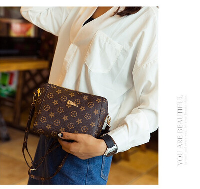 Womens Bag New Korean Fashion Old Flower Casual Shoulder Diagonal Bag Mini Square Bag Mobile Phone Bag Tide
Womens Bag New Korean Fashion Old Flower Casual Shoulder Diagonal Bag Mini Square Bag Mobile Phone Bag Tide