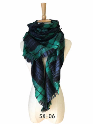 2018 Winter Triangle Scarf For Women Brand Designer high quality Plaid Scarves Blanket Wholesale Dropshipping
2018 Winter Triangle Scarf For Women Brand Designer high quality Plaid Scarves Blanket Wholesale Dropshipping