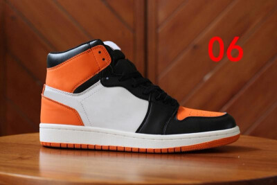 2018 Mens 1 OG Top Men Basketball Shoes OG Sneakers AAA Quality Mandarin duck Trainers Mens Sport Sneakers Shoes Size 7-13
2018 Mens 1 OG Top Men Basketball Shoes OG Sneakers AAA Quality Mandarin duck Trainers Mens Sport Sneakers Shoes Size 7-13