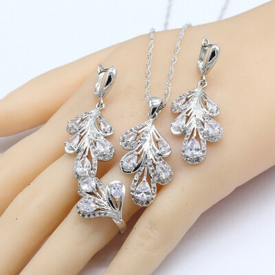 925 Sterling Silver Jewelry Sets For Women 4 Colors Cubic Zirconia Necklace Pendant Earrings Rings Free Gift Box
925 Sterling Silver Jewelry Sets For Women 4 Colors Cubic Zirconia Necklace Pendant Earrings Rings Free Gift Box