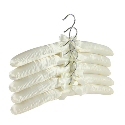 Jingdong supermarket Bai guest hi Butler Courtesy beige color cloth racks 10 loaded 3710302
Jingdong supermarket Bai guest hi Butler Courtesy beige color cloth racks 10 loaded 3710302