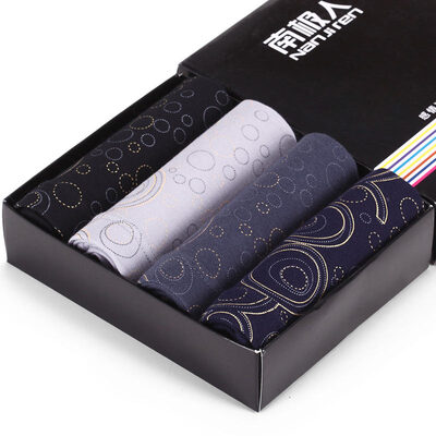 Antarctic men&39s underwear men&39s printing fashion cotton flat angle underwear in the waist 4 gift box flat angle mixed color 180105
Antarctic men&39s underwear men&39s printing fashion cotton flat angle underwear in the waist 4 gift box flat angle mixed color 180105