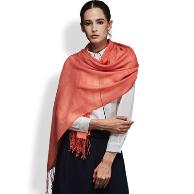 Jingdong supermarket Hengyuanxiang 50M16506 spring&autumn thin paragraph worsted pure color cotton linen long scarf female large size sunscreen scarf air conditioning shawl fashion wild orange red
Jingdong supermarket Hengyuanxiang 50M16506 spring&autumn thin paragraph worsted pure color cotton linen long scarf female large size sunscreen scarf air conditioning shawl fashion wild orange red