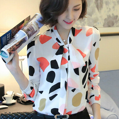 Xian Ya fashion Slim temperament was thin Korean version of the floral wave point bottom shirt female tide zx16021713 red dot M
Xian Ya fashion Slim temperament was thin Korean version of the floral wave point bottom shirt female tide zx16021713 red dot M