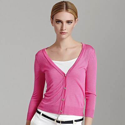 Marc Rebecca V-collar single-breasted simple short section knitted cardigan 51001D rose red code
Marc Rebecca V-collar single-breasted simple short section knitted cardigan 51001D rose red code