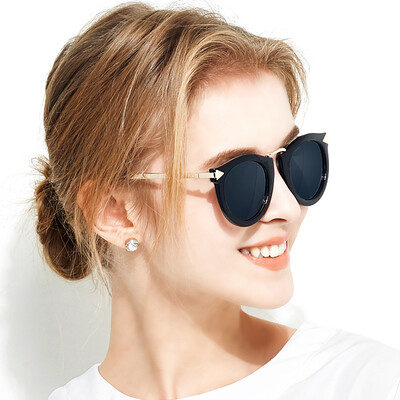 Blue (Bluekiki) polarized sunglasses large frame driving sunglasses color film sunglasses female sunglasses 7024 black box ice blue
Blue (Bluekiki) polarized sunglasses large frame driving sunglasses color film sunglasses female sunglasses 7024 black box ice blue