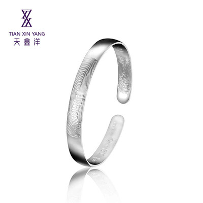 Tian Xin Yang Jin silver bracelet silver bracelet opening fine thread car flower bracelet about 20-22g
Tian Xin Yang Jin silver bracelet silver bracelet opening fine thread car flower bracelet about 20-22g