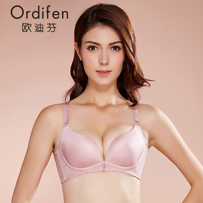 Odifen one-piece smooth no trace no steel ring gathered bra XJ7502 gray purple 3680B
Odifen one-piece smooth no trace no steel ring gathered bra XJ7502 gray purple 3680B