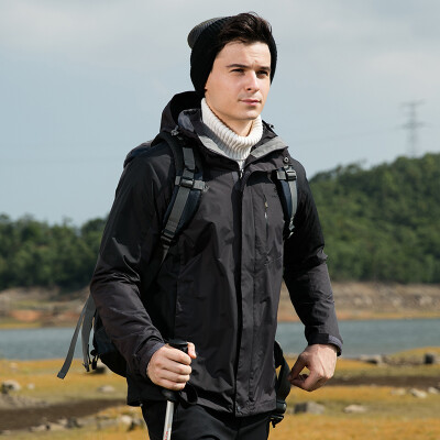 Autumn and winter new outdoor waterproof charging clothes for the men and women in two pieces of a combination of mountaineering c
Autumn and winter new outdoor waterproof charging clothes for the men and women in two pieces of a combination of mountaineering c