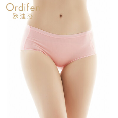 Ou Difen mid-waist solid color flat mouth seamless pants comfortable sexy hip ladies boxer briefs XK6404 water even purple L
Ou Difen mid-waist solid color flat mouth seamless pants comfortable sexy hip ladies boxer briefs XK6404 water even purple L