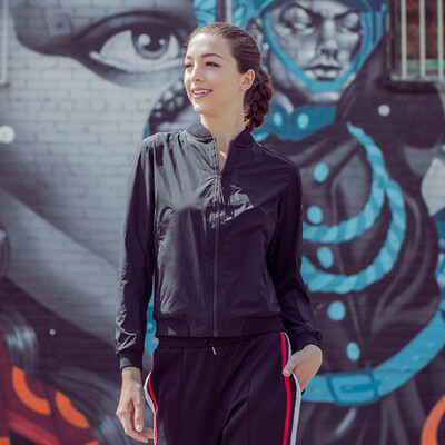 Anta ANTA 16738646 Womens 2017 autumn new sports jacket woven windproof jacket base black female 170
Anta ANTA 16738646 Womens 2017 autumn new sports jacket woven windproof jacket base black female 170