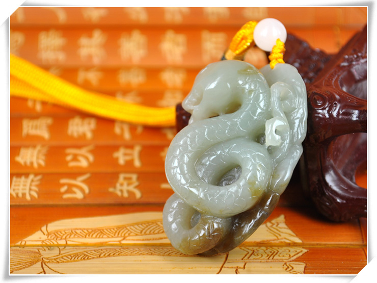 石守一生 天然和田玉蛇手把件 玉石原石蛇把件 本命年