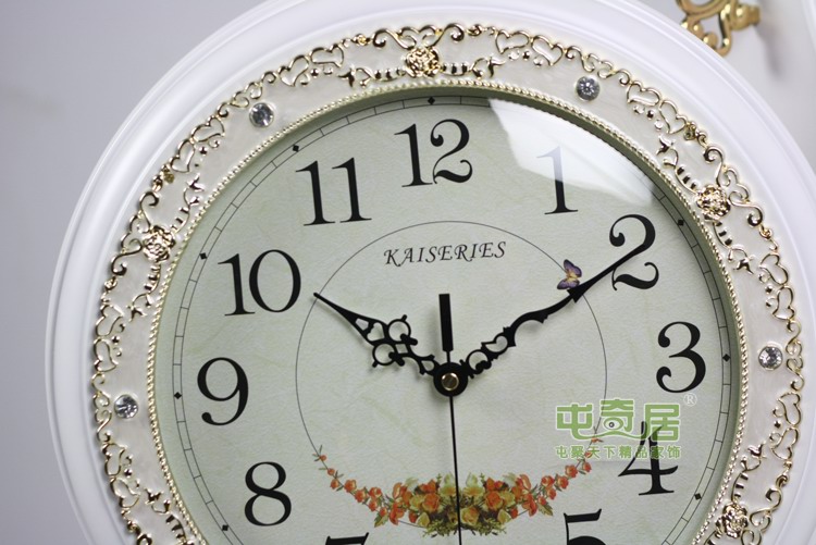 
                                        凯琴（KAIQIN）/14寸超大号双面木制挂钟/欧式挂钟/丽声静音机芯2109 白色                