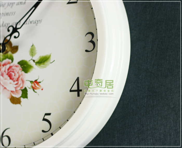 
                                        太阳机芯/TQJ单面铁制/铁艺挂钟/跳秒静音挂钟/YD8252 白色                