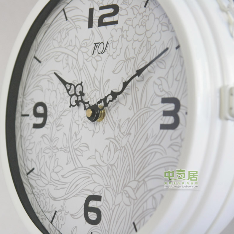 
                                        欧式屯奇居（TQJ）铁艺双面挂钟/挂表客厅走廊/静音双面钟表/太阳机芯 白色                