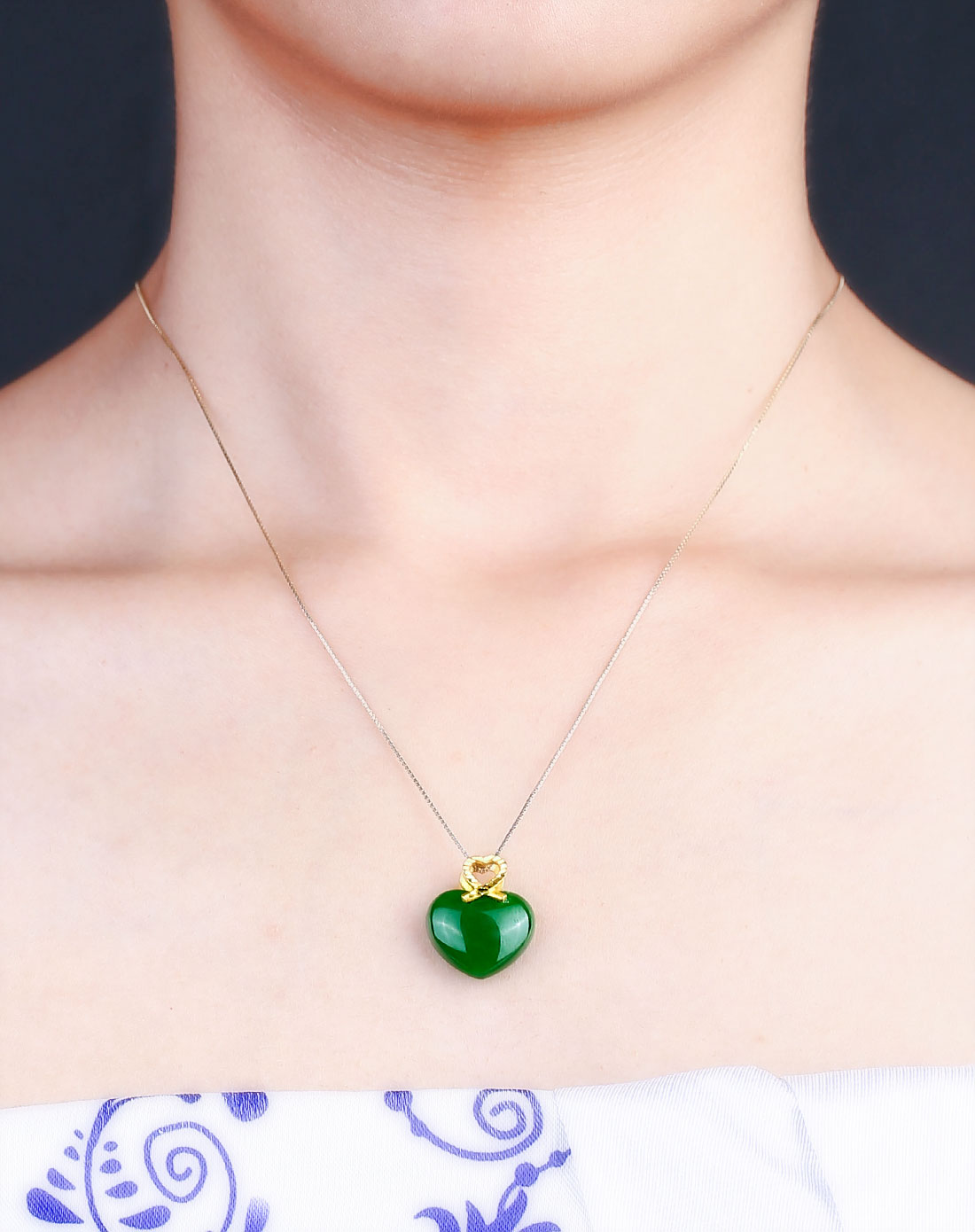 玛丽温莎金镶玉999千足金(金约1克)金镶玉黄金