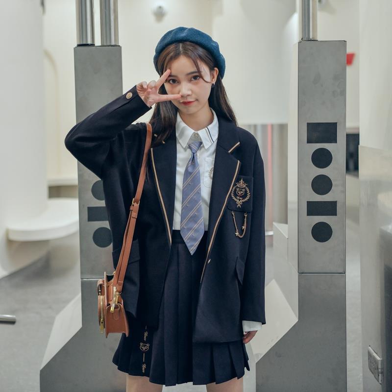 路麦恩候七爷日系jk制服学院风百搭女学生小西服西装外套女早春季年