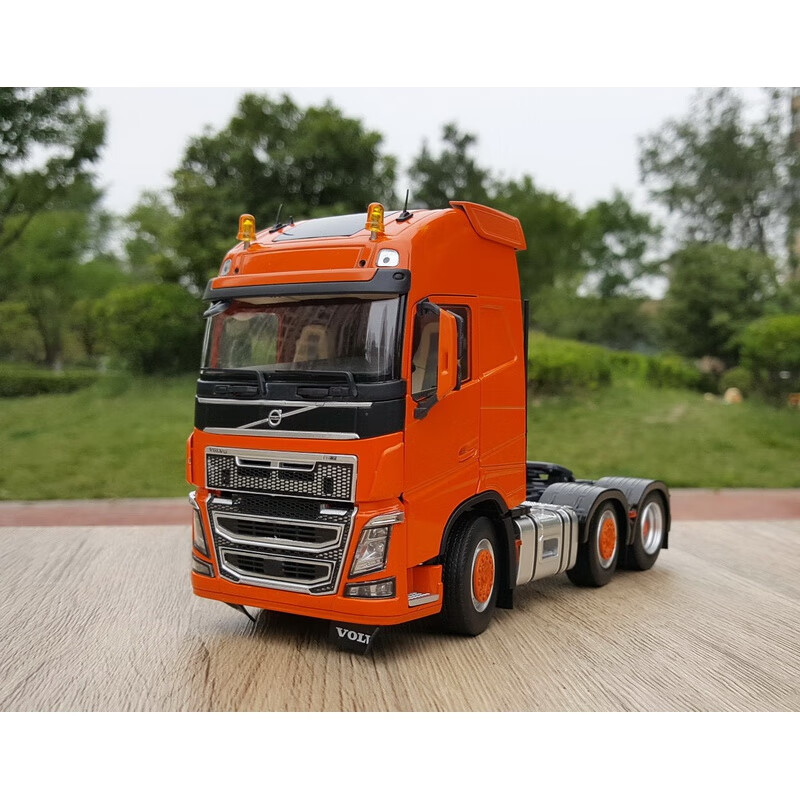 volvo沃尔沃fh163轴牵引车拖头平板运输卡车合金汽车模型132沃尔沃