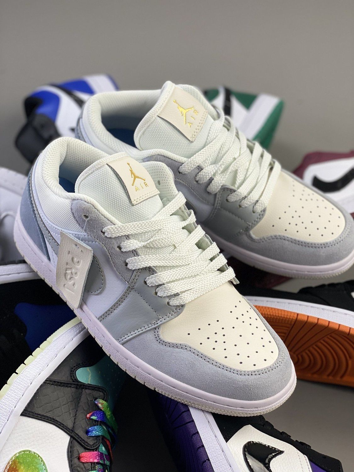 air aj 1 low低帮小巴黎联名麂皮aj1米白浅灰卡其米兰男女篮球鞋 小