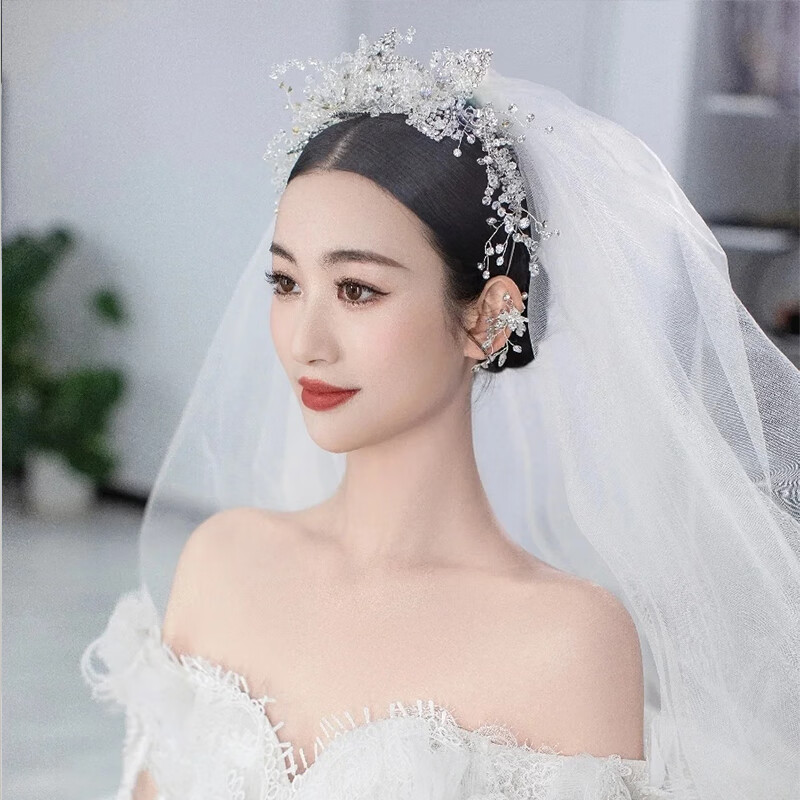 韩式新娘头饰皇冠结婚头饰森系超仙水晶发箍韩式手工串珠皇冠婚礼白纱