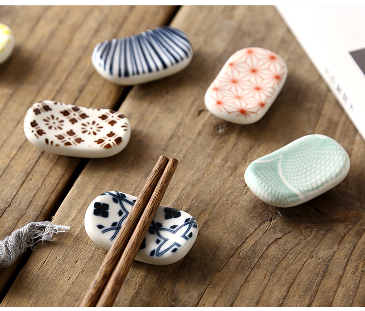 日式筷架餐具架创意厨房用品异形筷托和风陶瓷置物架勺