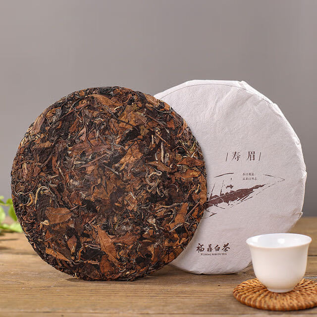 【厂家直销】正宗福鼎白茶老白茶2013年寿眉陈年贡眉白茶饼350g 礼盒