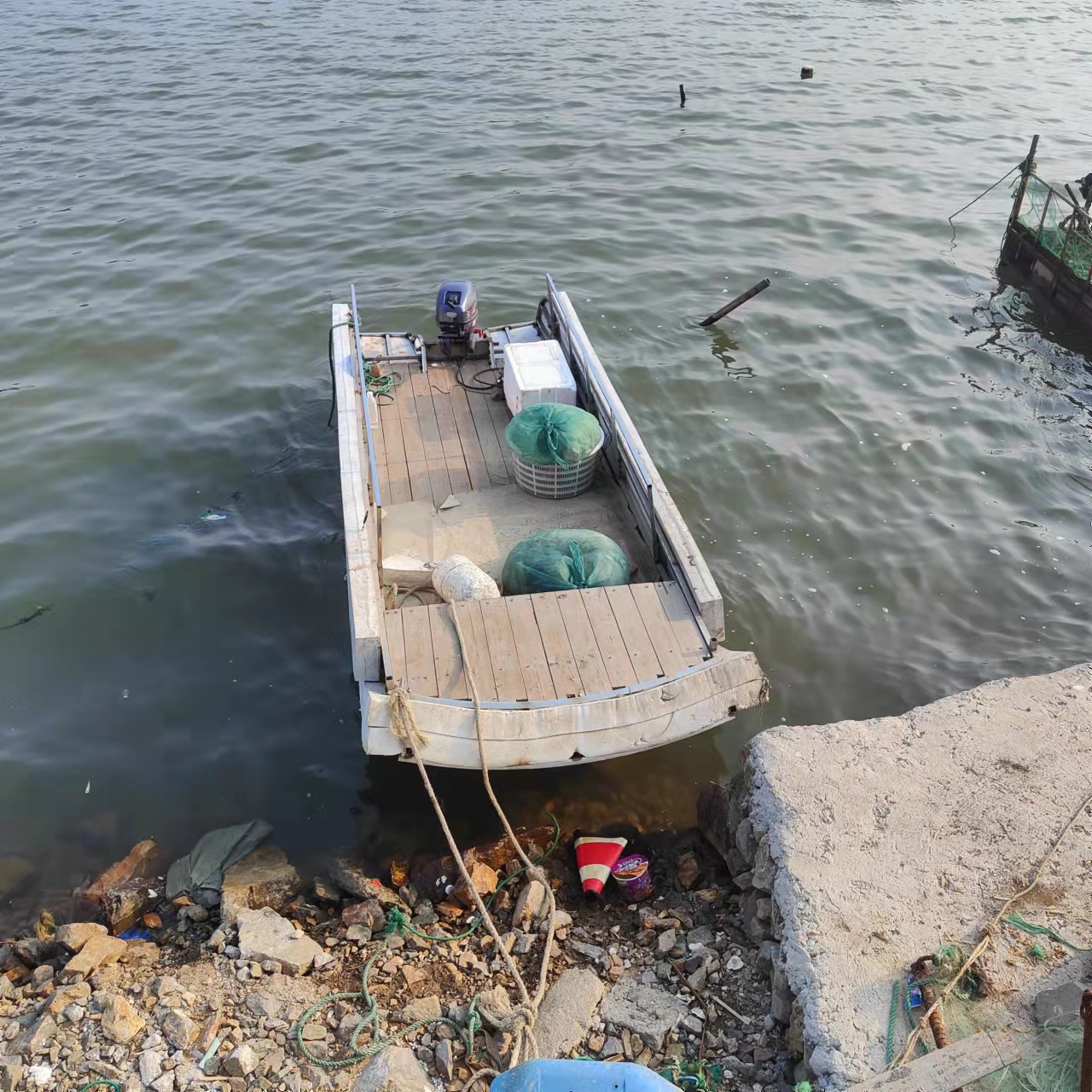 花行钓鱼船钓鱼浮台鱼塘浮台泡沫船用养殖浮板eva泡沫板浮板钓鱼船