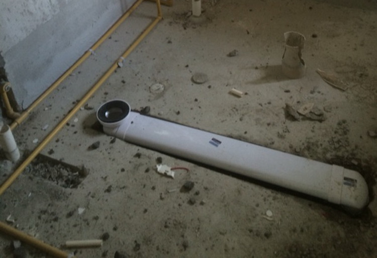 马桶移动位器地排移位器不挖地可调位移厕所管道接头防堵平移10坑距防