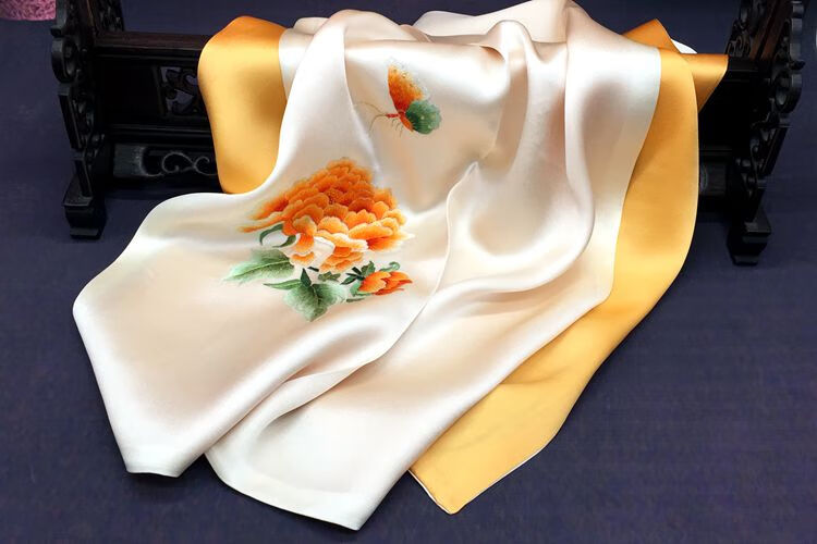 2022新款蜀锦蜀绣丝巾蜀锦蜀绣真丝围巾女特色中国风纯手工刺绣围脖送