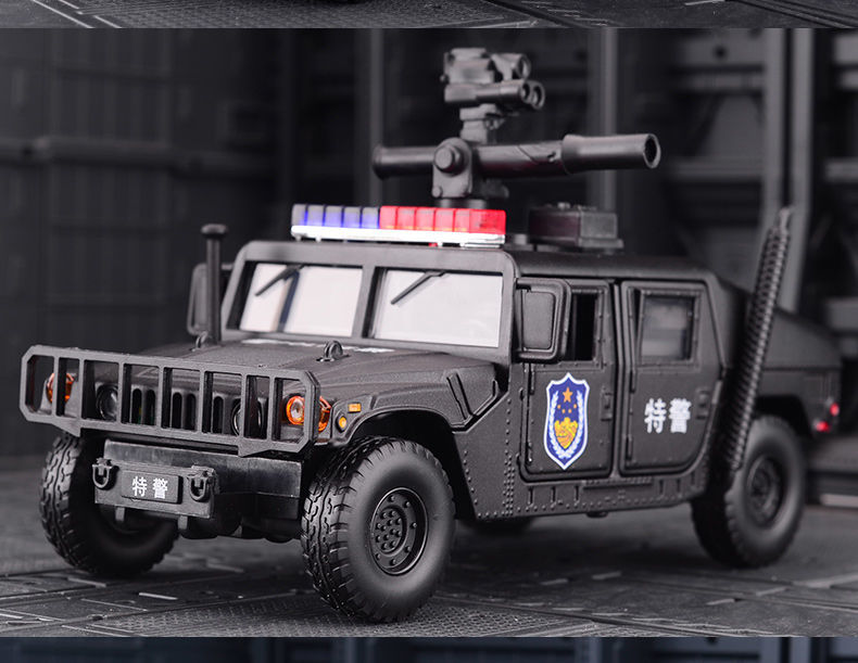 仿真虎式防爆警车模型合金汽车模型金属特警装甲男孩军事玩具礼物