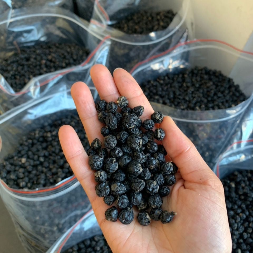 俄罗斯russia黑果500g小黑果一袋一斤黑果每天嚼5粒500g