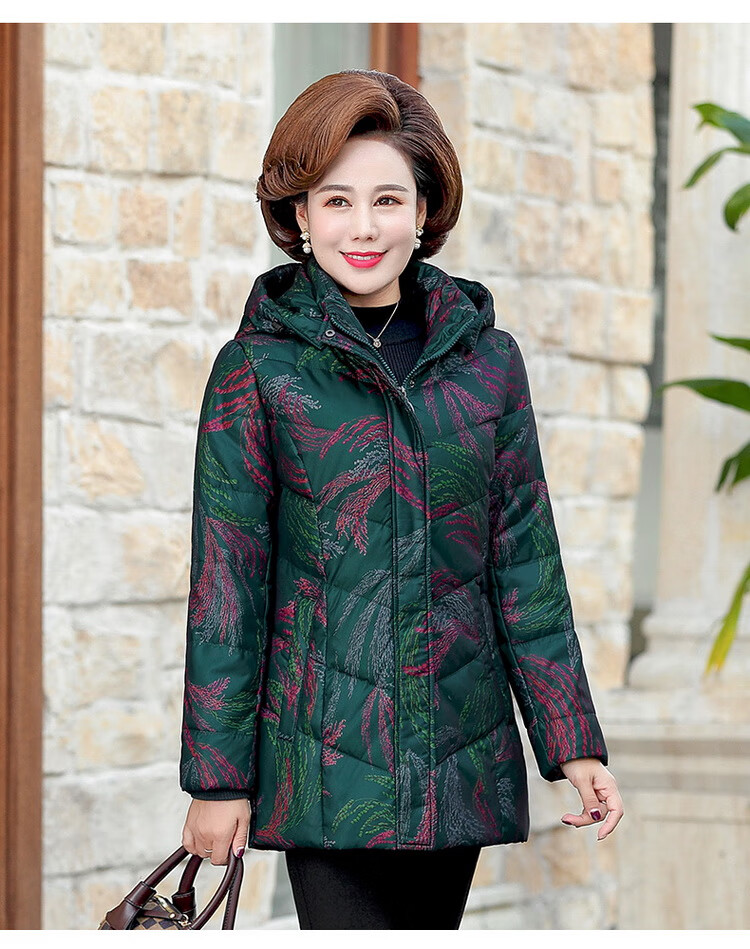 锁温中老年羽绒服2021年新款女短款妈妈冬装中年人加厚白鸭绒花反季
