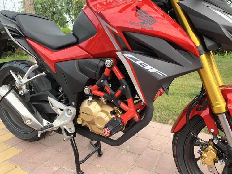 适用于暴锋眼cb190r鸷道190保险杠cbf190r猛鸷190护杠竞技防摔杠黑