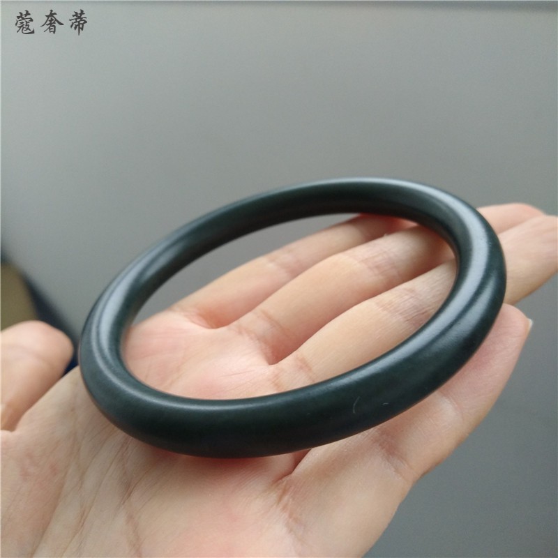 蔻奢蒂和田玉黑青玉手镯青海黑青哑光亚光一细料塔青粗圆条方镯墨玉