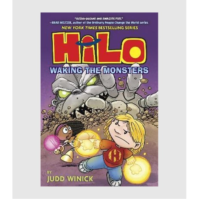 希罗4 英文原版 Hilo Book 4: Waking the Monsters 成长与友谊 桥梁章节小说 英文版 进口英语原版书籍 外文书店