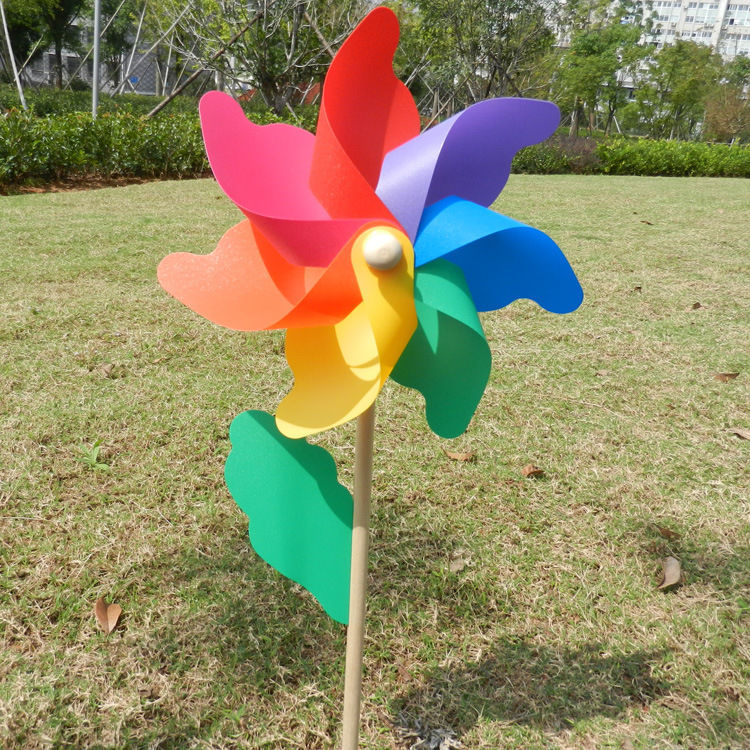 七彩木杆风车儿童玩具幼儿园景区户外24cm32cm彩色地推木制大风车神