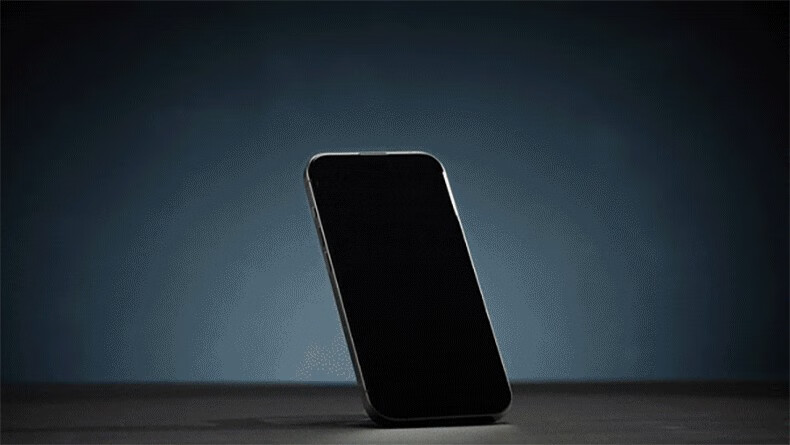 Защитное стекло для iPhone 16 Pro Max