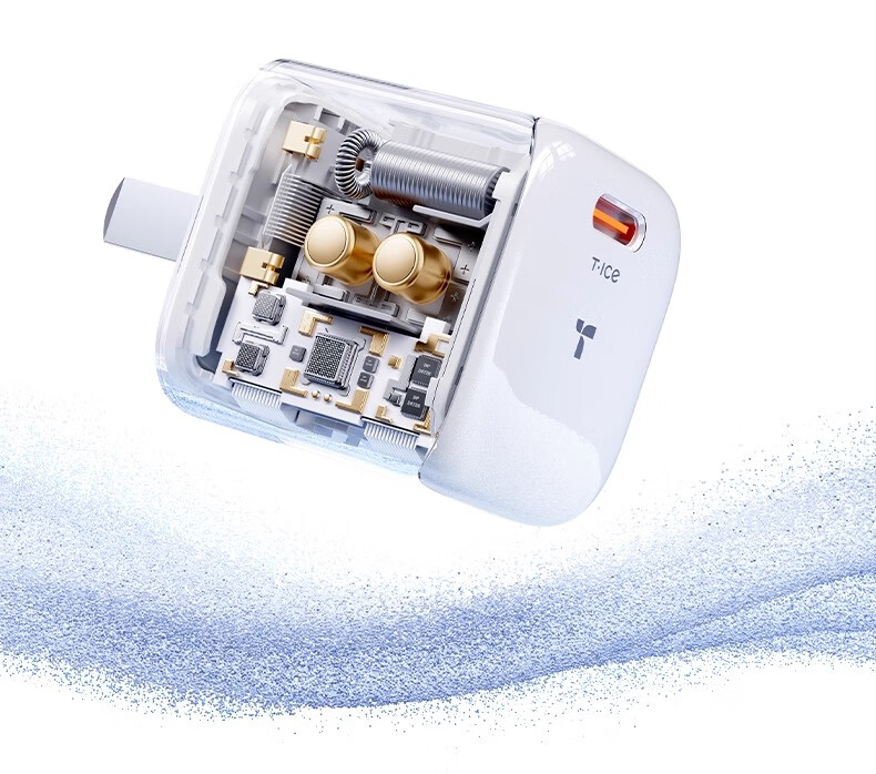 Сетевое зарядное устройство TORRAS 20W