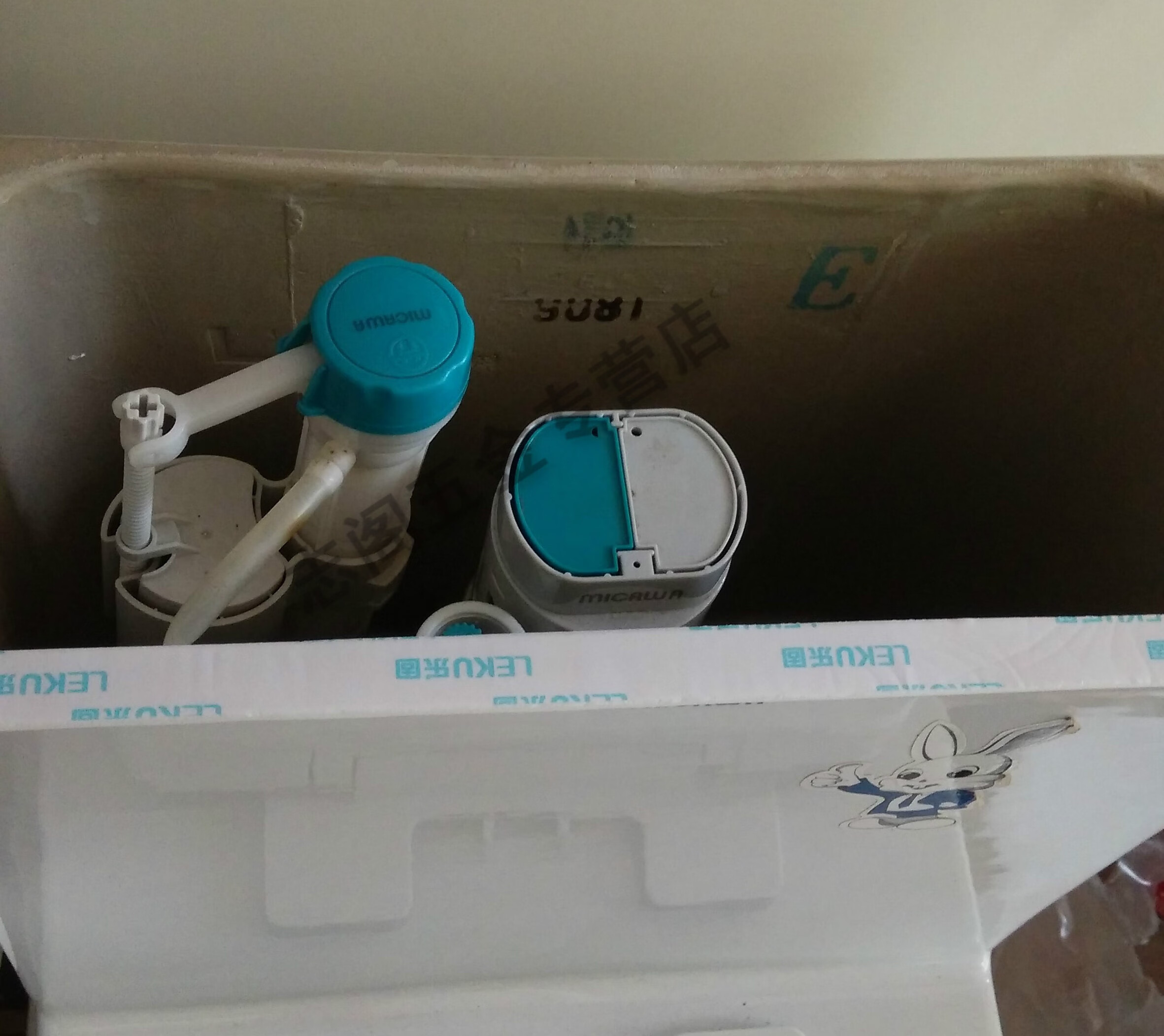 专业订做马桶水箱盖 定做坐便器水箱盖 定制修复坐便器陶瓷盖 修补