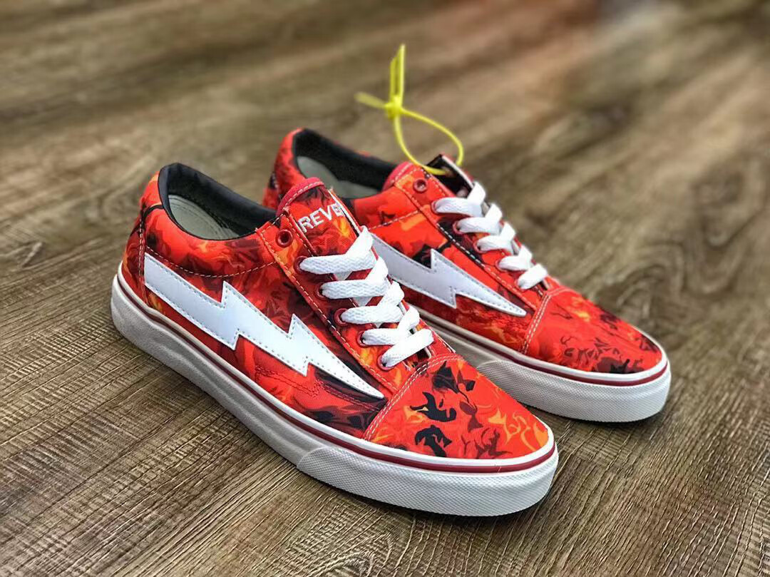 35 品牌: 云涯海畔(yunyahaipan) 商品名称:复仇风暴revenge x storm