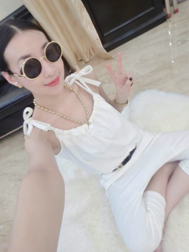芬妮诗  2015蝴蝶结系带收腰简约休闲连衣裤 白色 84厘米(2尺5)