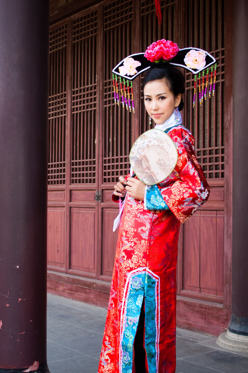 Lu Hsun-medical, replacing the Qing Dynasty what maids what stage performances serving well Jin who is wearing red are code pictures, price, brand platters! Elections are good character, the national distribution, so why buy now enjoy more preferential! Health