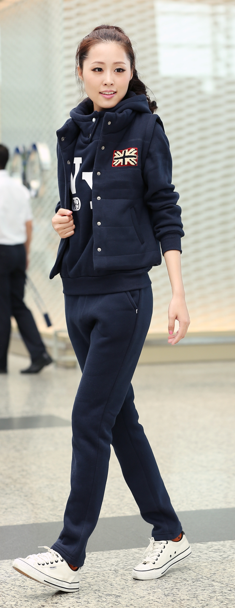 蜜淇妃2015秋冬新品女韩版情侣卫衣三件套加厚套头连帽休闲运动套装女 浅灰色 XL