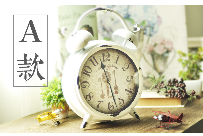 时光巴士 复古静音石英钟简约时钟创意座钟做旧铁艺 JY-5-WH